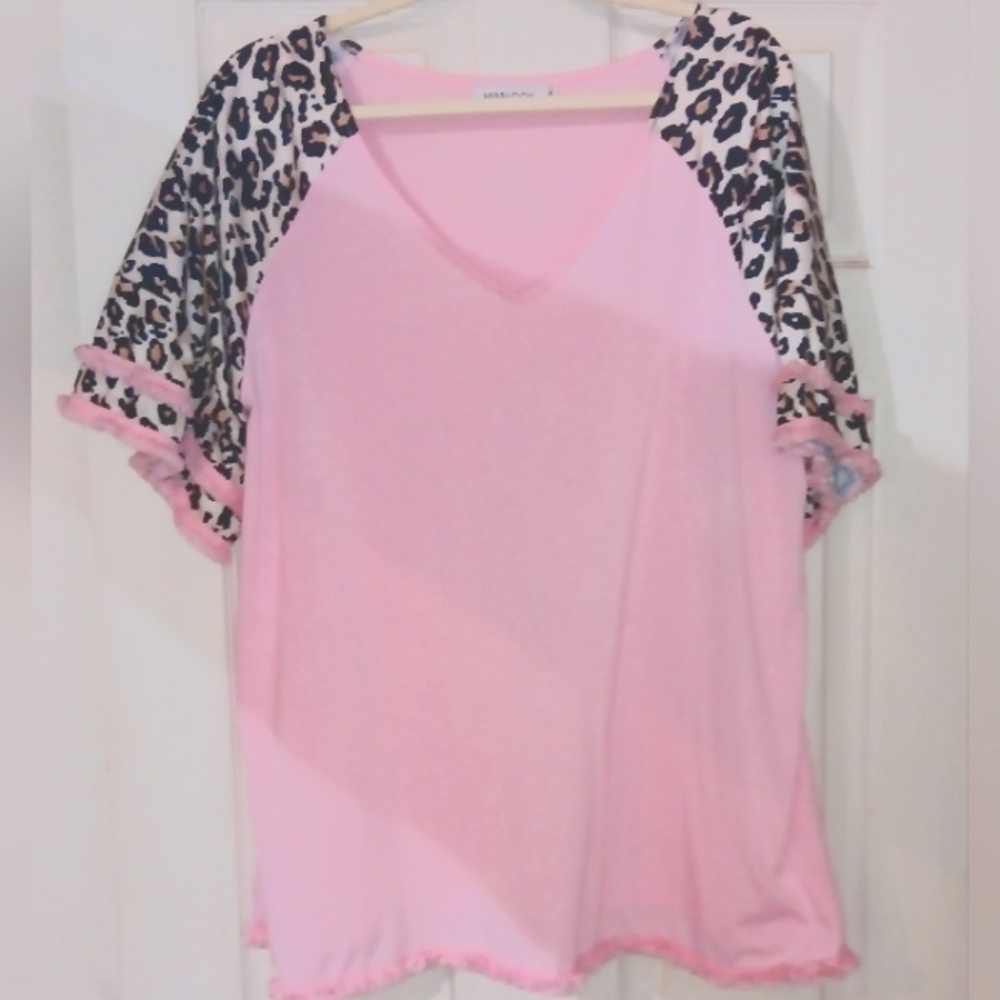 Misslook women's leopard sleeve pullover shirt size XL